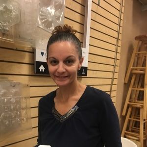 Meet your Posher, Lori